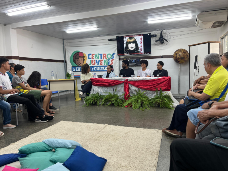 Oficinas oferecidas pelo Centro Juvenil de Ciência e Cultura transformam a vida de jovens baianos