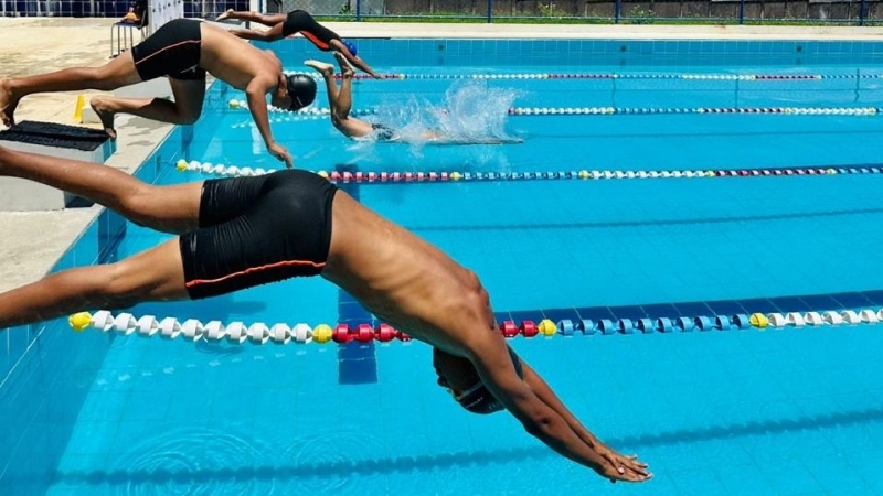 Piscinas das escolas da rede estadual ajudam a formar novos atletas baianos