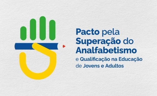 SEC faz seleção para alfabetizadores de jovens e adultos