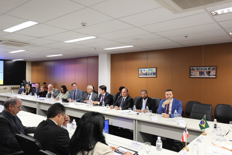 Governador fortalece diálogo com universidades estaduais e encaminha projetos de melhorias e reajustes à Alba