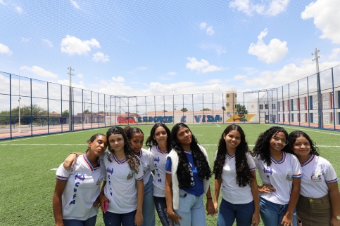 Bahia pactuou 93,5 mil matrículas de tempo integral