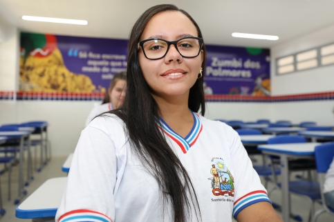 Sancionada lei que reestrutura o ensino médio