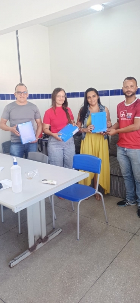 Governo da Bahia realiza a segunda etapa de entrega de tablets para alunos e professores da rede estadual