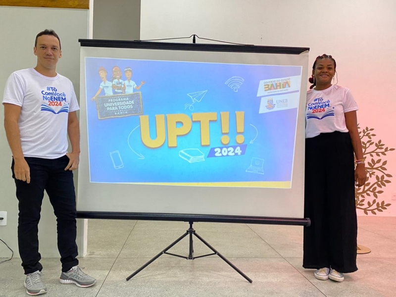 Estudantes de 158 escolas da rede estadual participam de aulões para o Enem