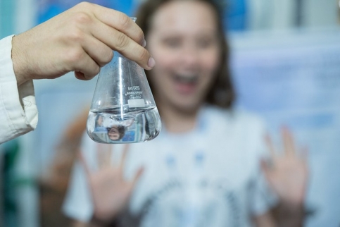 Chamadas do CNPq para olimpíadas e feiras científicas recebem propostas até fevereiro