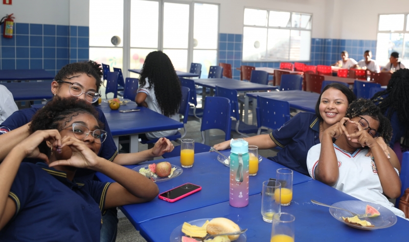 Governo entrega obra de ampliação e modernização de escola em Cruz das Almas