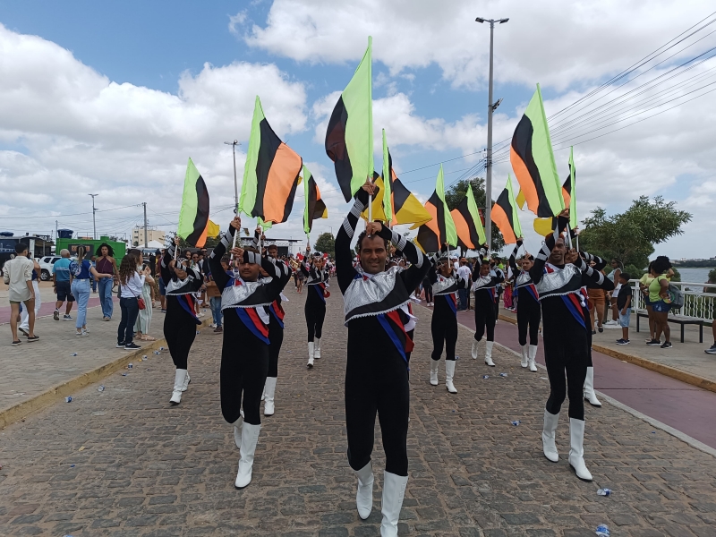 Desfile de Sete de Setembro é marcado pela participação das fanfarras escolares