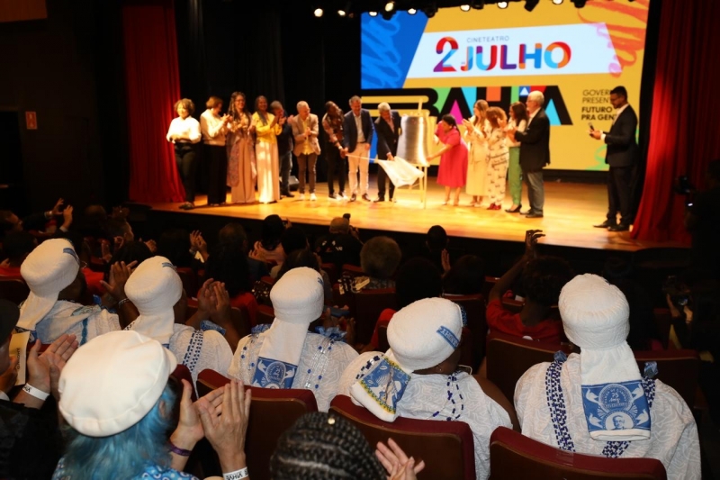 Após requalificação, Governo do Estado inaugura o novo CineTeatro 2 de Julho