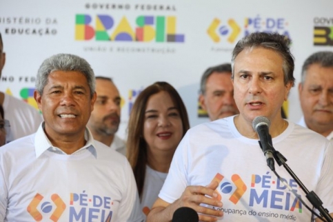 Ministro da Educação ressalta qualidade das escolas da Bahia.