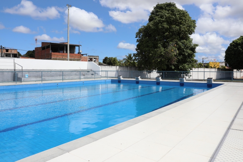 Modernizacão de duas unidades escolares estaduais em Camaçari potencializa o ensino aprendizagem