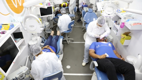 Odontomóvel inicia atendimentos de 2024 em Conceição da Feira, Ibirapitanga, Condeúba e Nova Itarana.