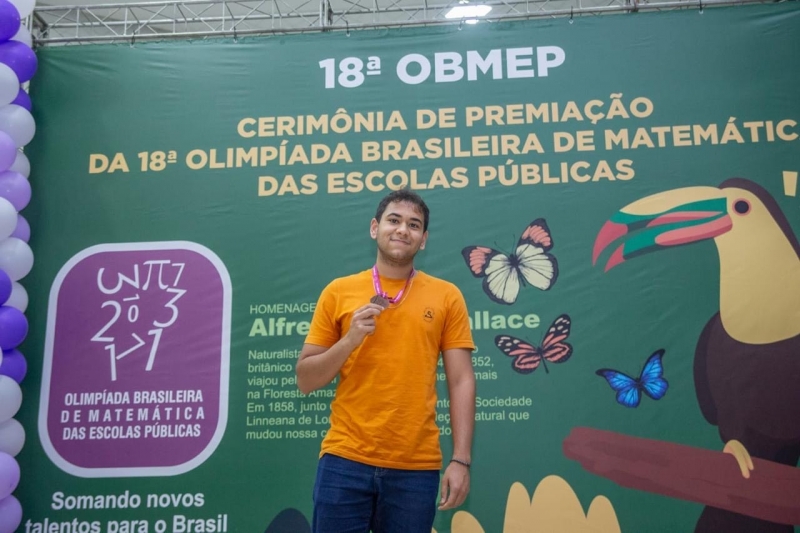 Estudante de Rio de Contas tem trajetória de sucesso nas Olimpíadas de Matémática