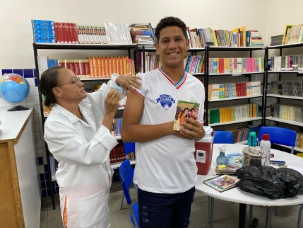 Projeto Vacinação na Escola amplia a proteção aos estudantes da rede estadual de ensino