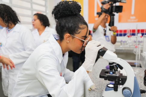 SEC mobiliza escolas para as olimpíadas em diferentes áreas do conhecimento