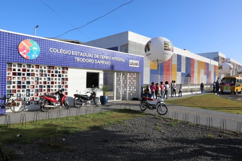Santo Amaro ganha nova escola com alto padrão arquitetônico construída pelo Governo do Estado