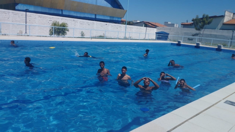 Estudantes da rede estadual aproveitam férias com atividades de esporte, cultura e lazer nas escolas