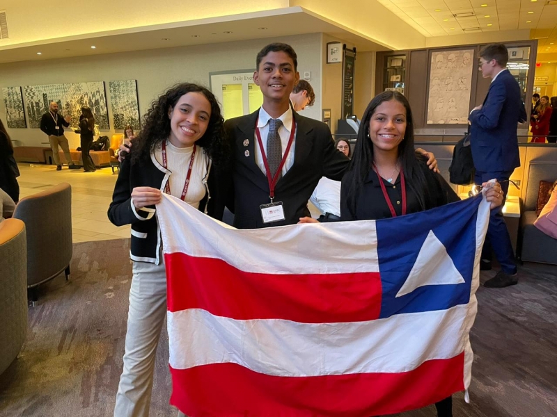 Estudantes de escolas estaduais participam de simulações de conferências da ONU, nos EUA