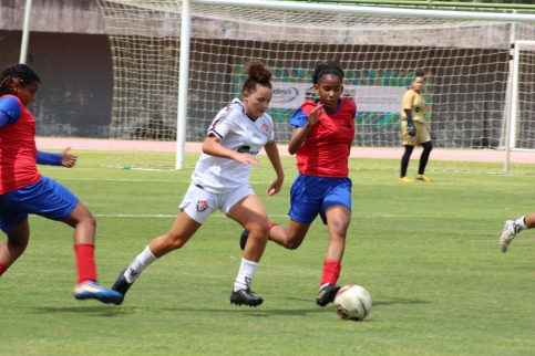 Incentivo ao esporte nas escolas estaduais é destacado no lançamento da 3ª edição da Copa Loreta Valadares