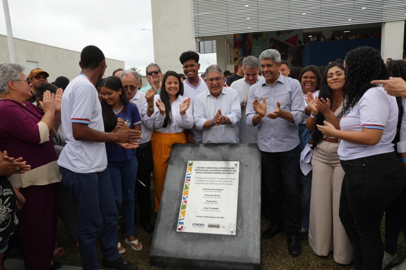 Governo do Estado fortalece educação no sudoeste baiano com inauguração de mais uma unidade de ensino