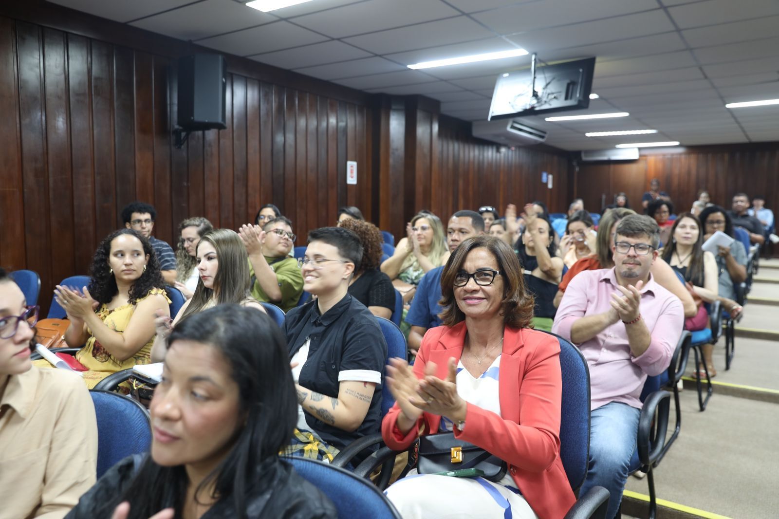 Bahia inicia planejamento estratégico para fortalecer educação nos territórios