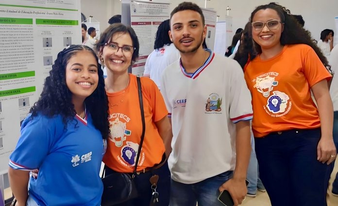 Estudantes de Ilhéus desenvolvem repelente natural de baixo custo para combater mosquitos