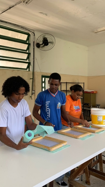 Projeto Férias na Escola chega na reta final com diferentes oficinas criativas nas escolas