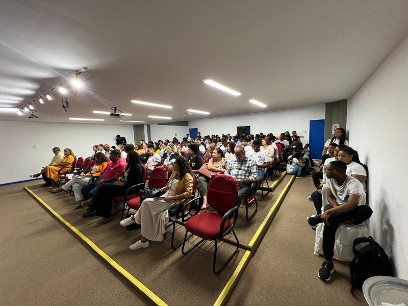 Promoção à saúde mental e prevenção ao suicídio são temas de roda de conversa promovida pela SEC