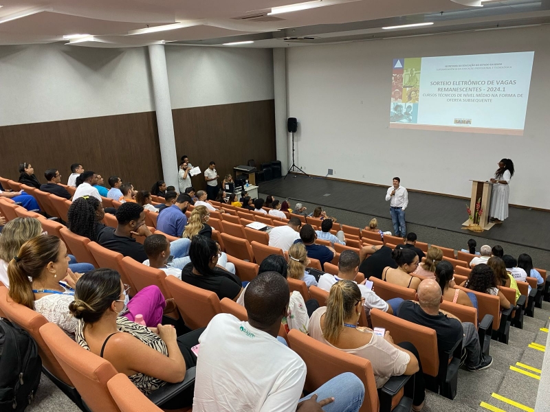 SEC divulga resultado da segunda etapa do sorteio eletrônico para 3.690 vagas de cursos técnicos gratuitos