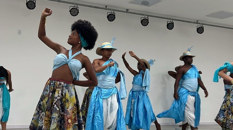 Estudantes da EJA da rede estadual participam de aula inaugural do novo ano letivo