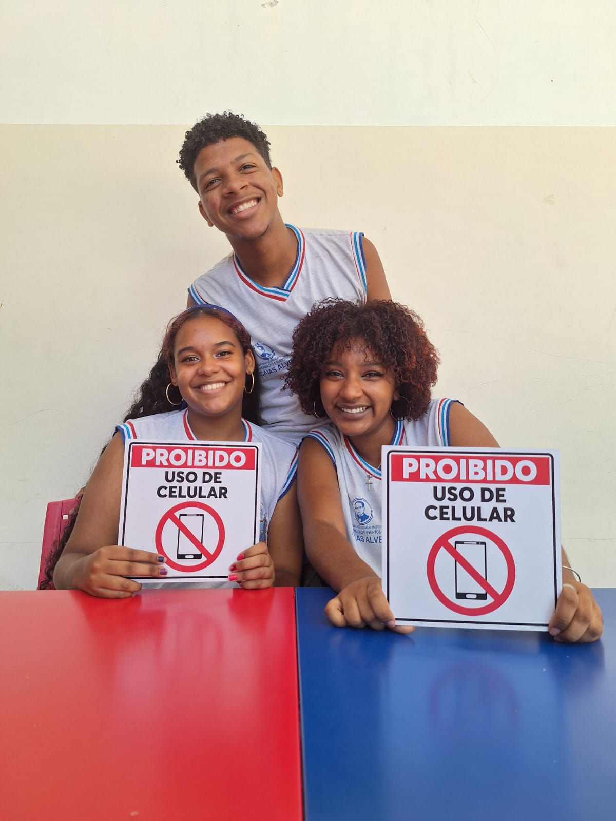 Escolas da rede estadual inovam com alternativas criativas ao uso do celular