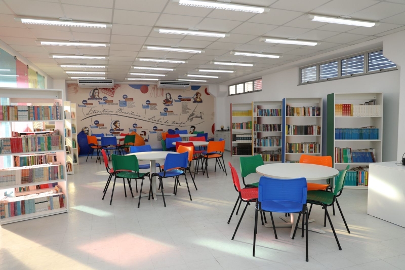 Governo do Estado impulsiona o desenvolvimento em Araci com a entrega de nova escola