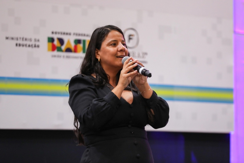 Fórum debate melhorias dos indicadores educacionais em escolas públicas baianas