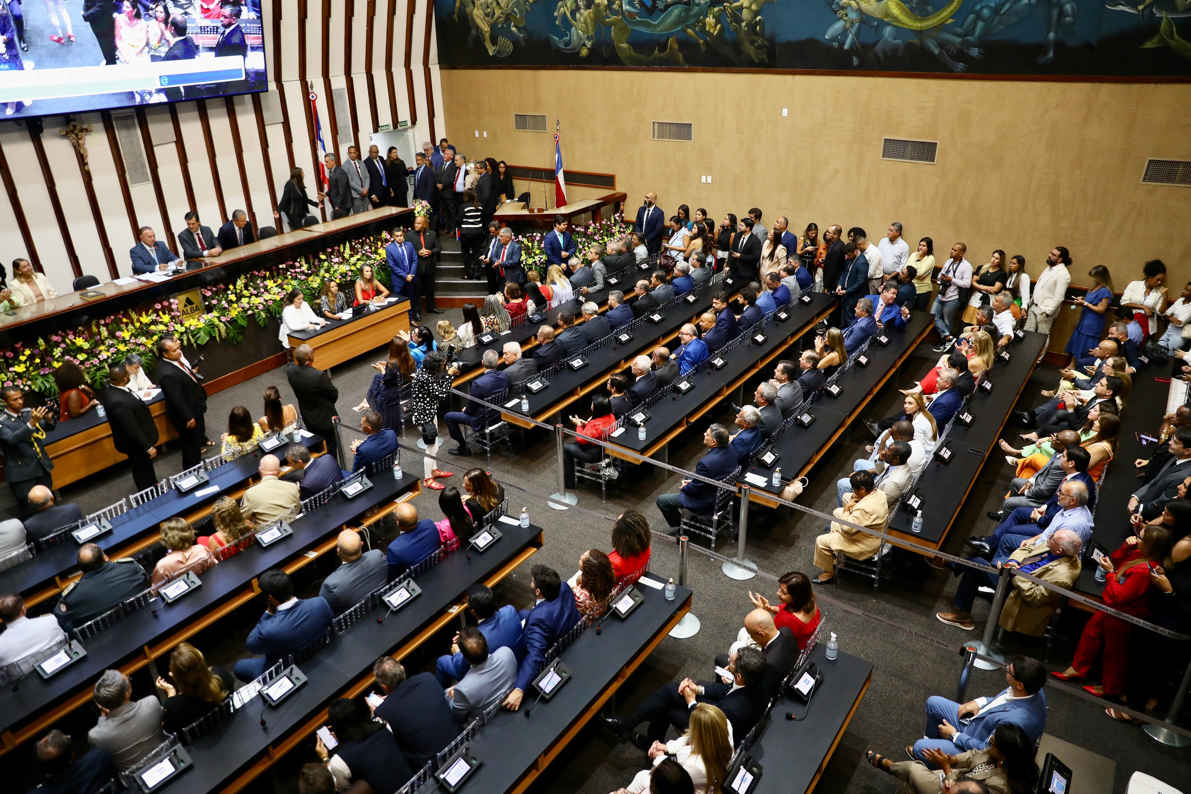 “Primeiro projeto de lei que encaminharei à Alba em 2025 será a criação do programa Bahia Alfabetizada”, anuncia Jerônimo Rodrigues