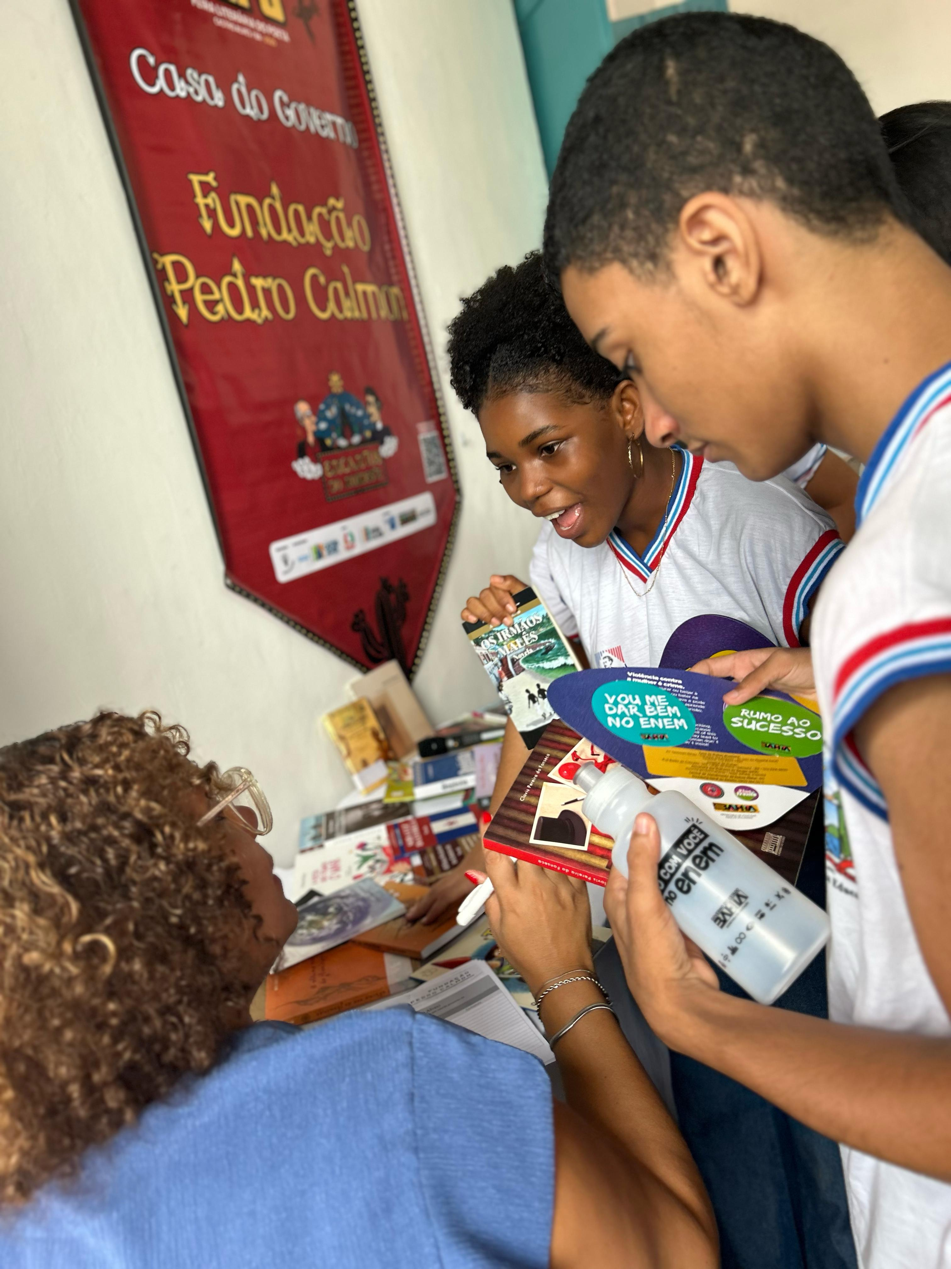 A Casa do Governo brilha na Feira Literária do Poeta Castro Alves