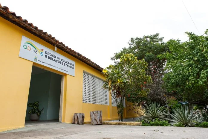 Uesb disponibiliza cursos gratuitos de Educação e Relações Étnicas em Jequié; inscrições abertas