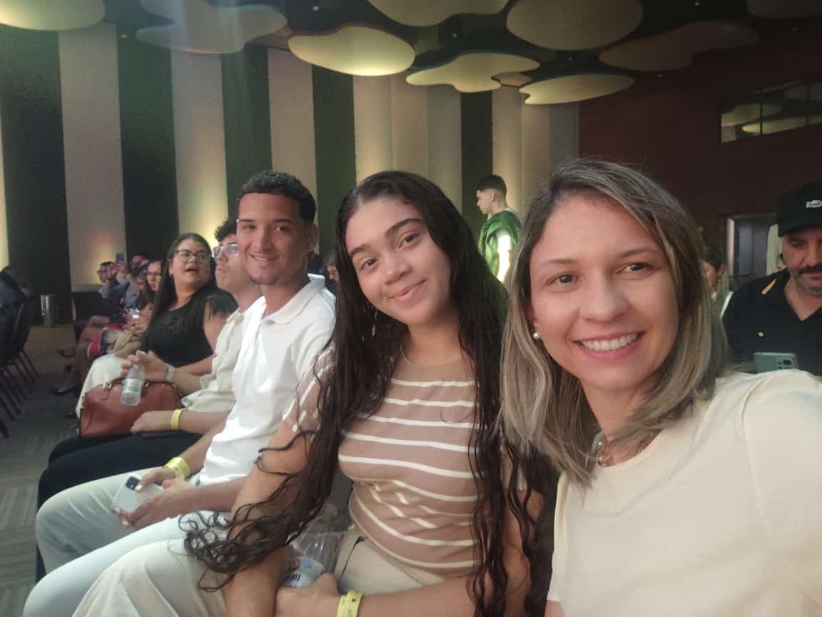 Colégio Estadual de Água Fria recebe premiação da Olitef em Brasília