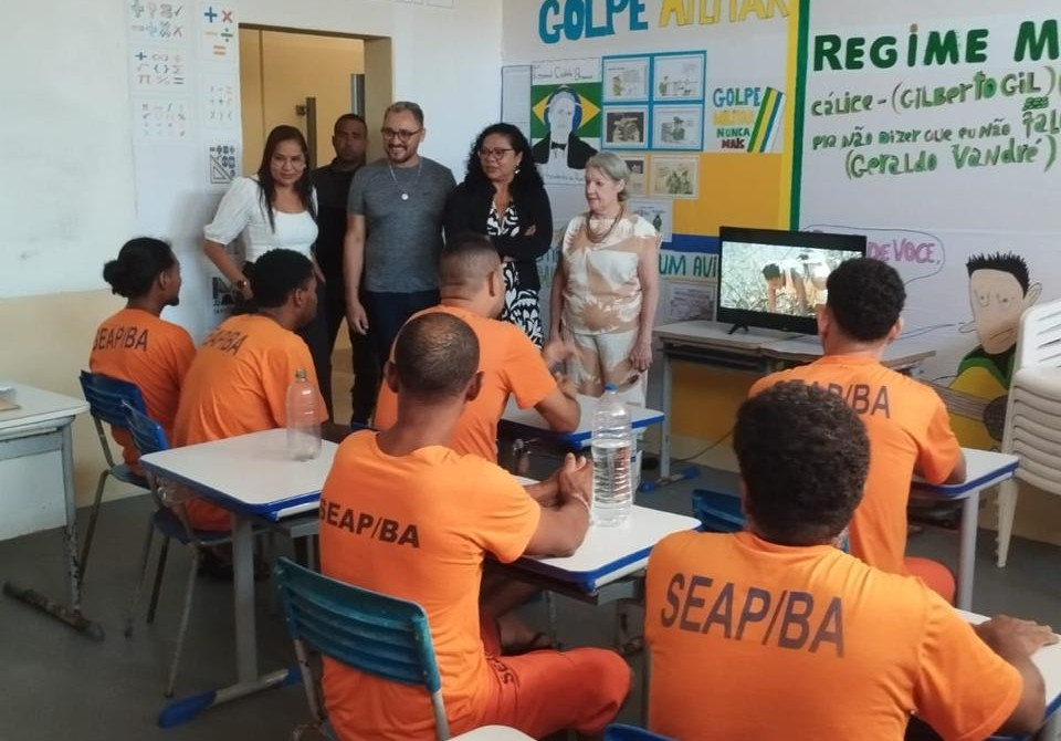 Bahia e Sergipe dialogam sobre desafios e avanços da Educação de Jovens e Adultos no sistema prisional