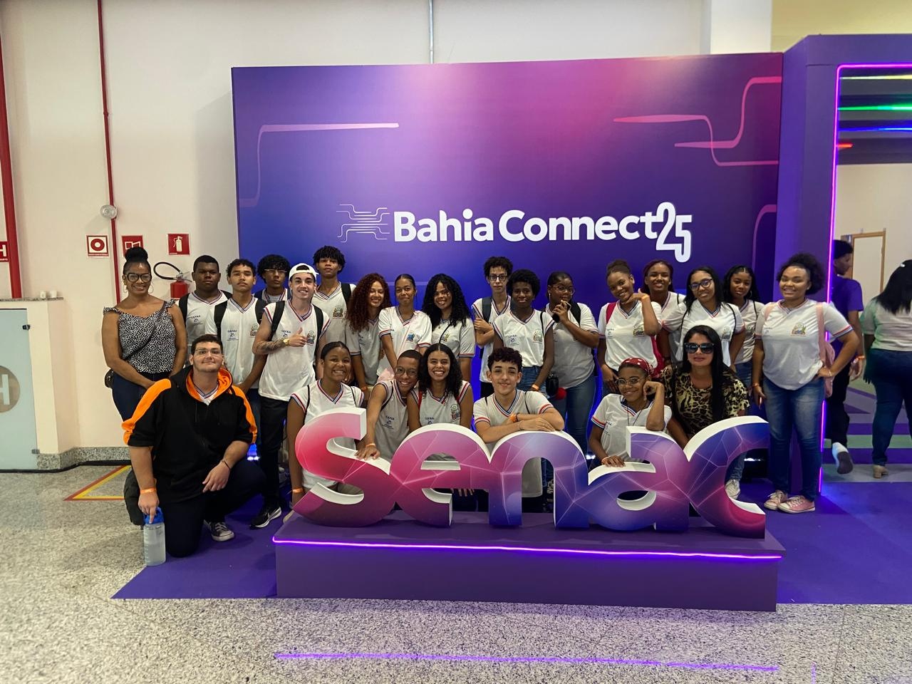 Estudantes mergulham no universo da Educação Profissional e inovação durante o Bahia Connect