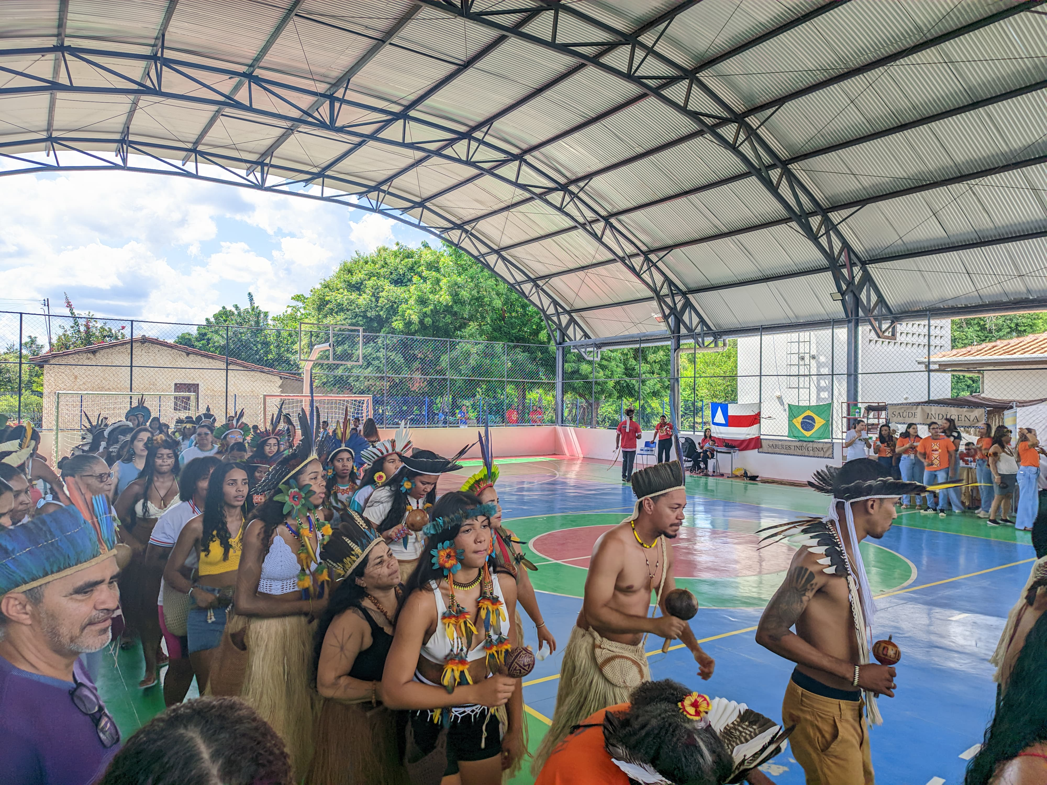 Colégio indígena de Ibotirama realiza primeira feira cultural