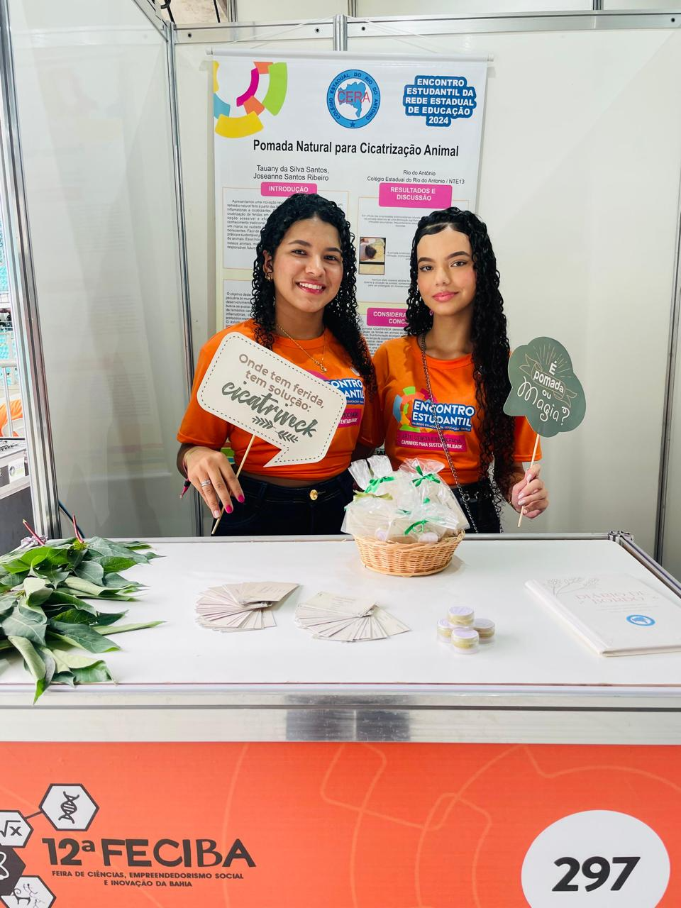 Jovens cientistas de Rio do Antônio criam pomada à base de mandioca para tratamento veterinário