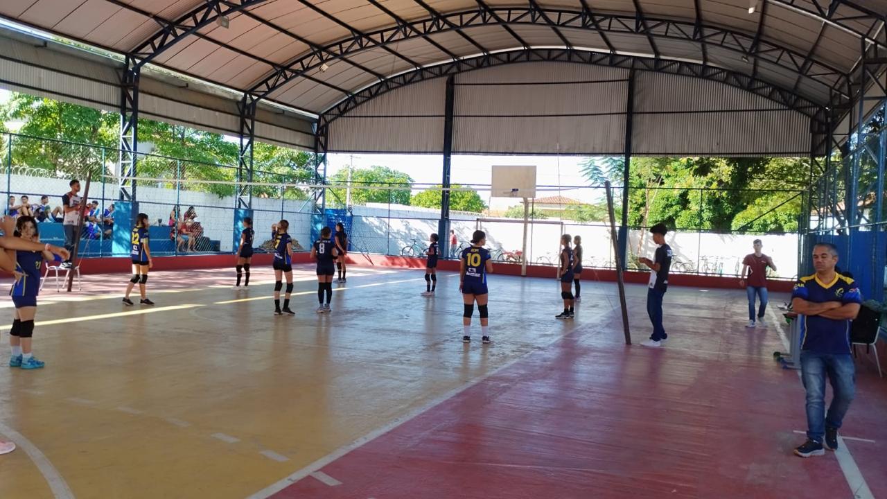 Estudantes da rede estadual disputam Etapa Territorial dos Jogos Escolares, em Bom Jesus da Lapa