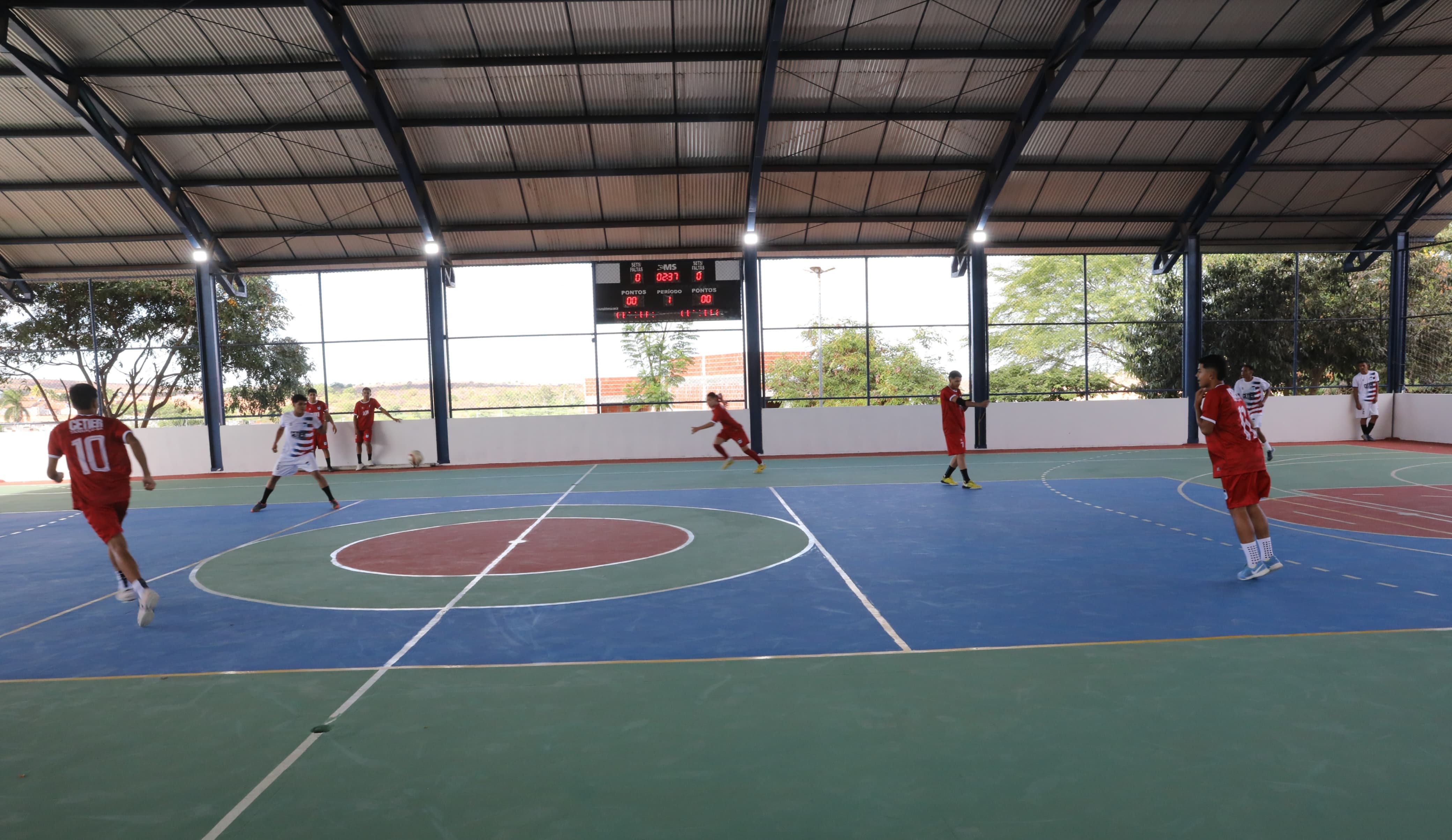 Com a entrega de ampliação de colégio, Governo do Estado impulsiona o desenvolvimento da Educação em Tanhaçu 