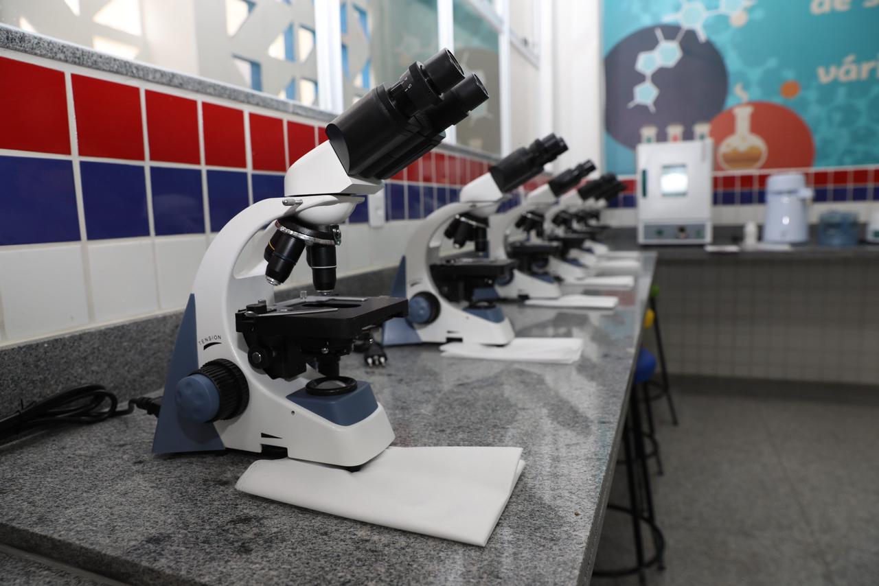 Fapesb oferece bolsas para professores coordenadores de Clubes de Ciências