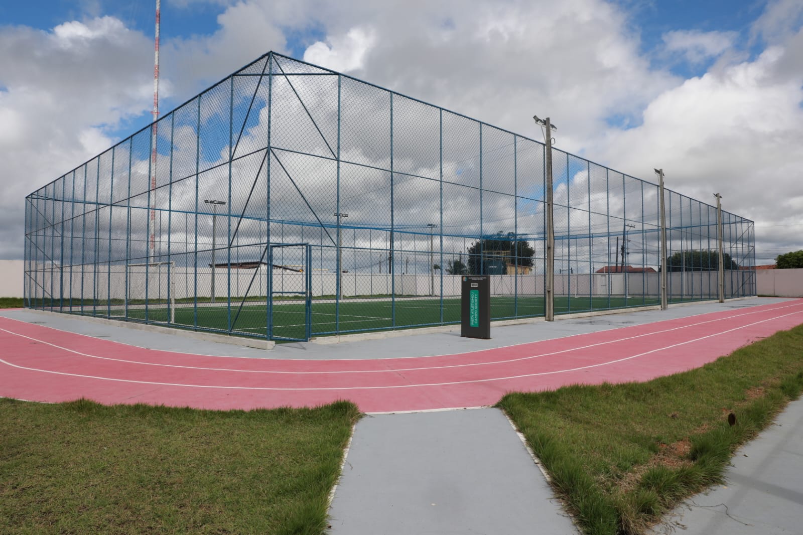 SEC faz visitas técnicas a escolas de Catu e participa dos 157 anos do município