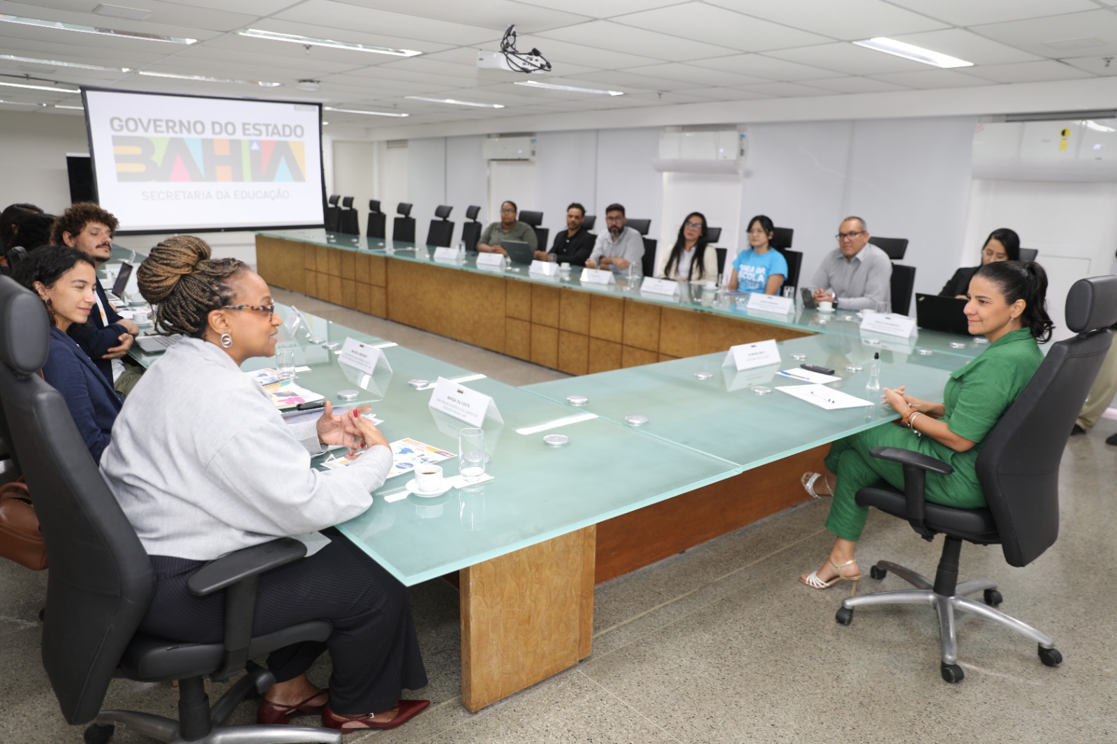 Bahia recebe equipe do MEC e fortalece ações do Pé-de-Meia no estado