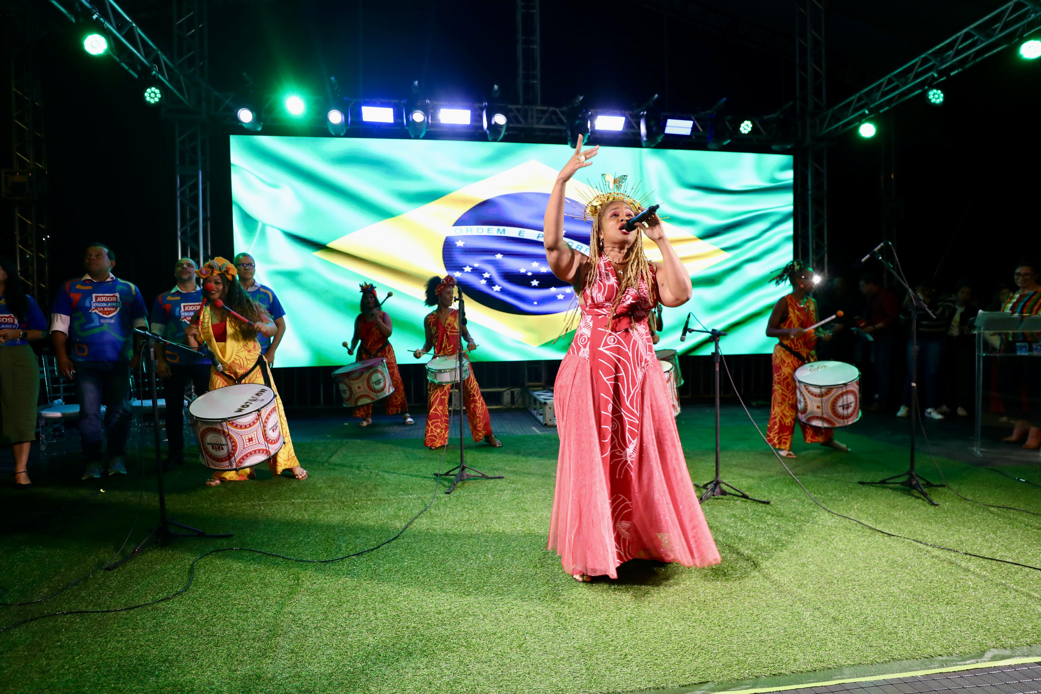 Abertura da Etapa Estadual dos Jogos Escolares da Bahia 2025 conta com presença de quase dois mil estudantes 