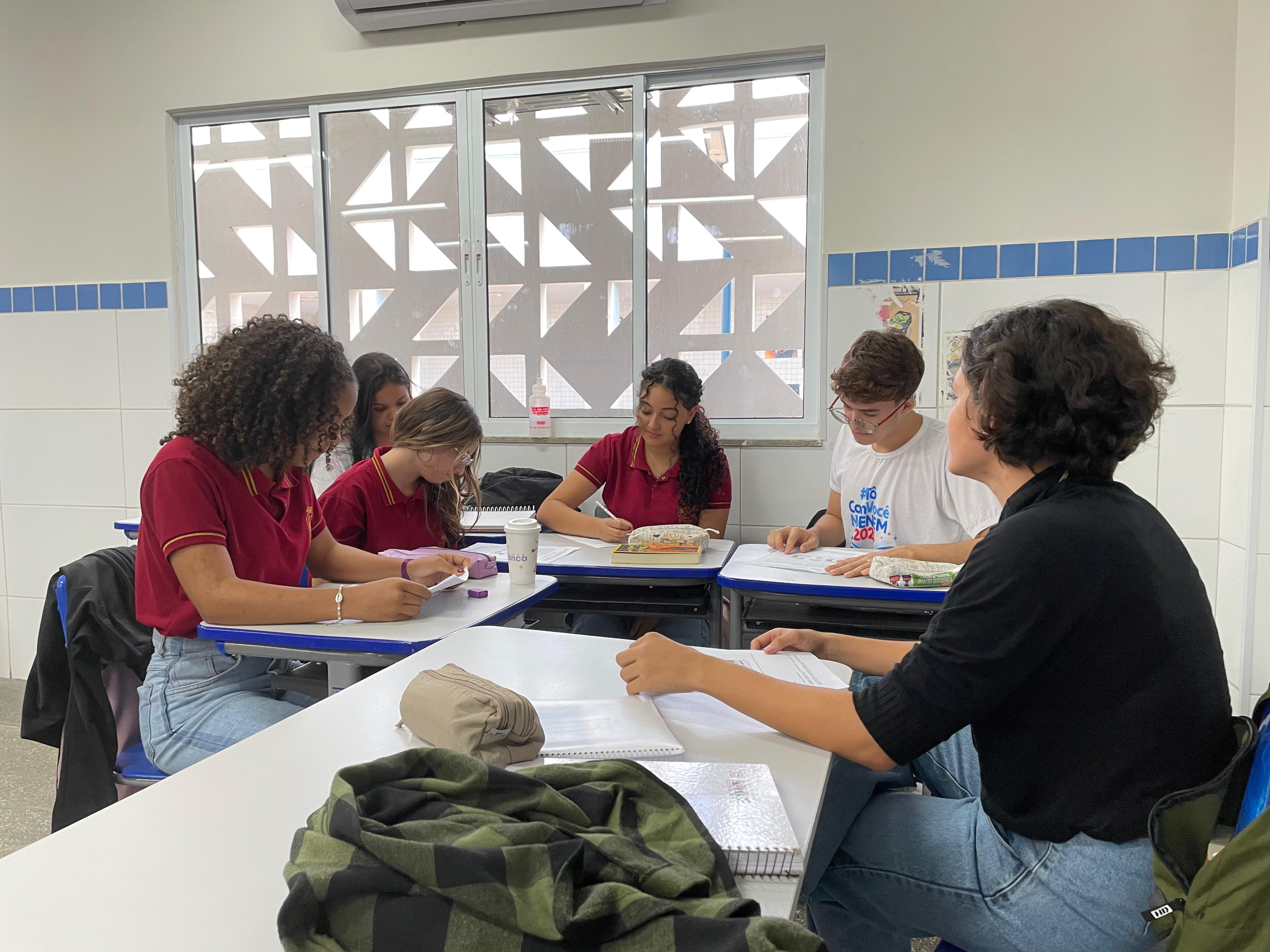 Estudantes da rede estadual de Ibipeba focam em preparação para as avaliações externas 