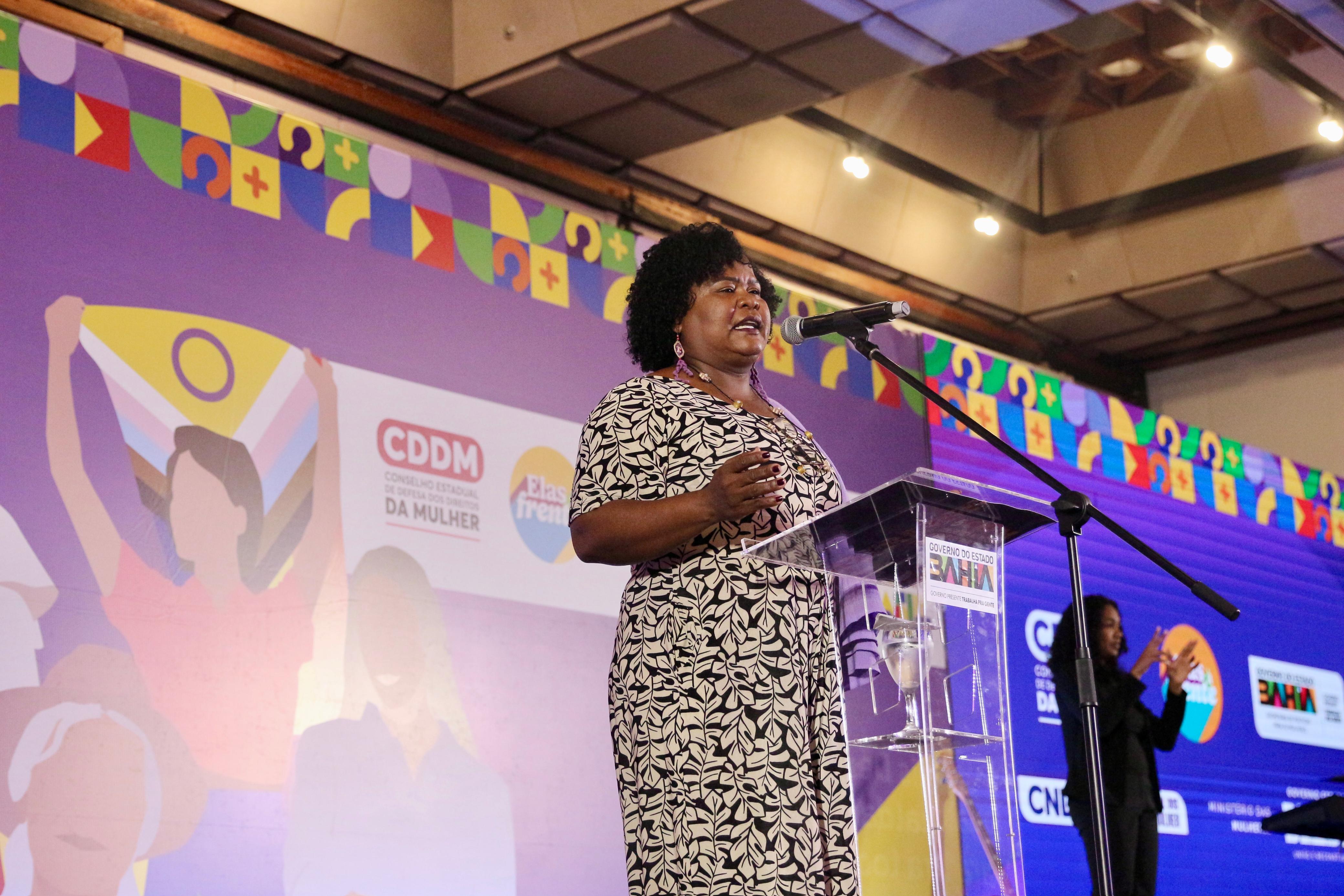 Educação marca presença na 5ª Conferência Estadual de Políticas para as Mulheres, em Salvador