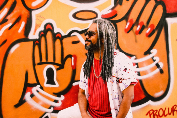 Professor da Uesb ganha prêmio Jabuti