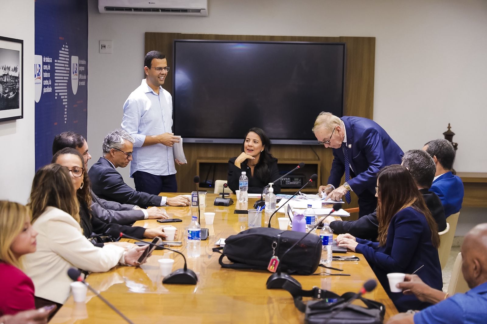 SEC e UPB reúnem 348 municípios em seminário voltado para alfabetização de crianças baianas na idade adequada